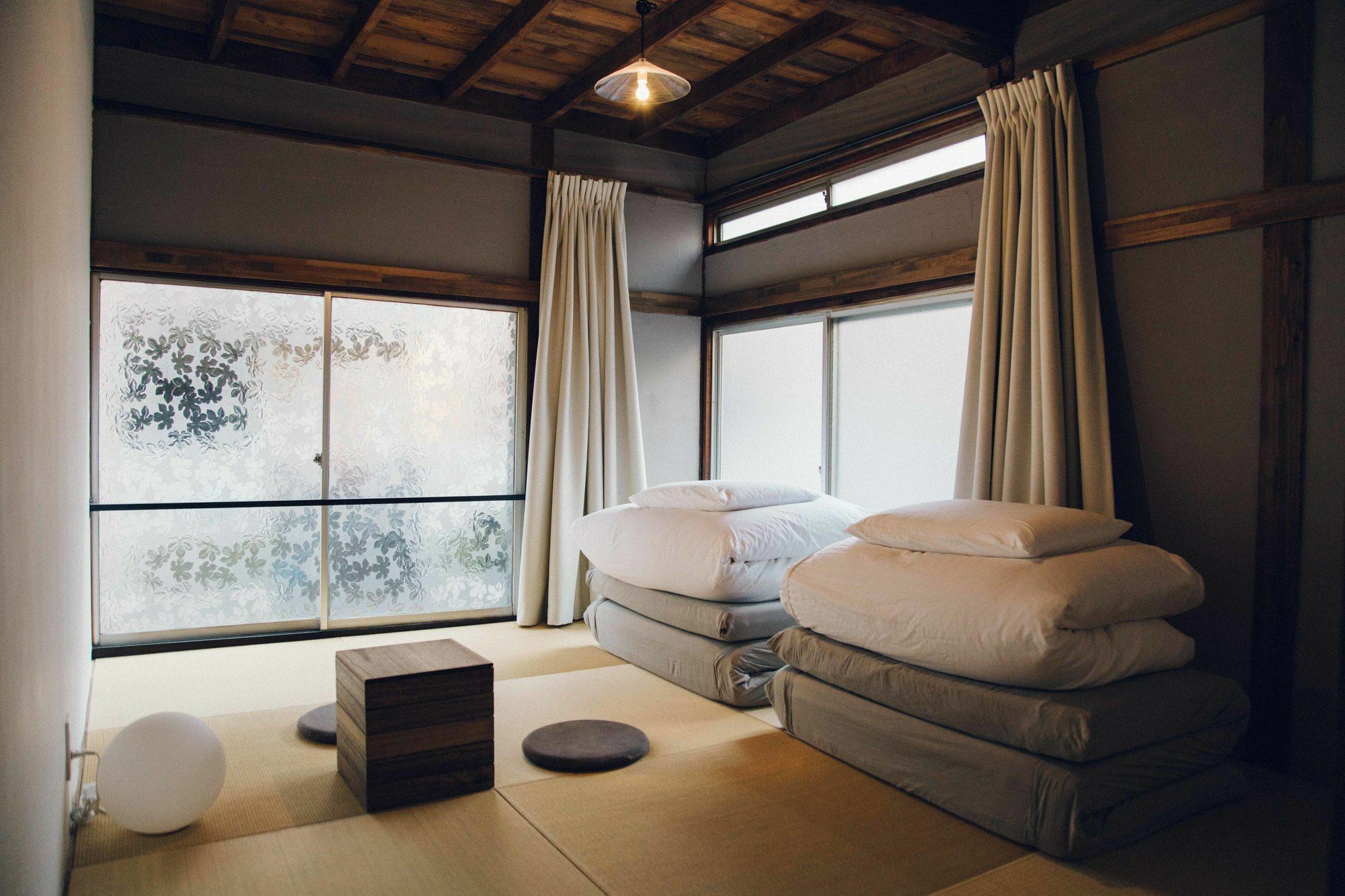 Hanare Tokyo Luaran gambar
